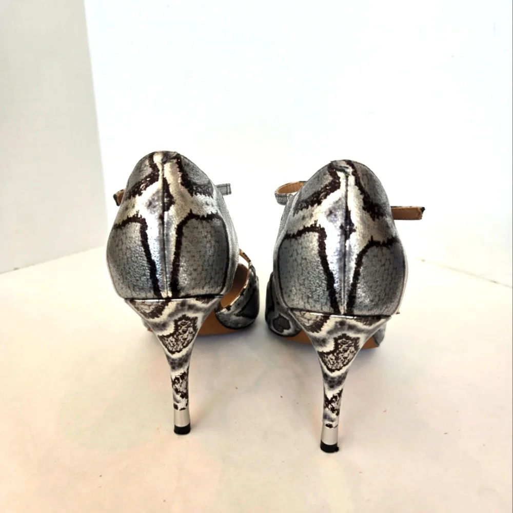 Linea Paolo Paz snake phyton print silver pumps ankle strap